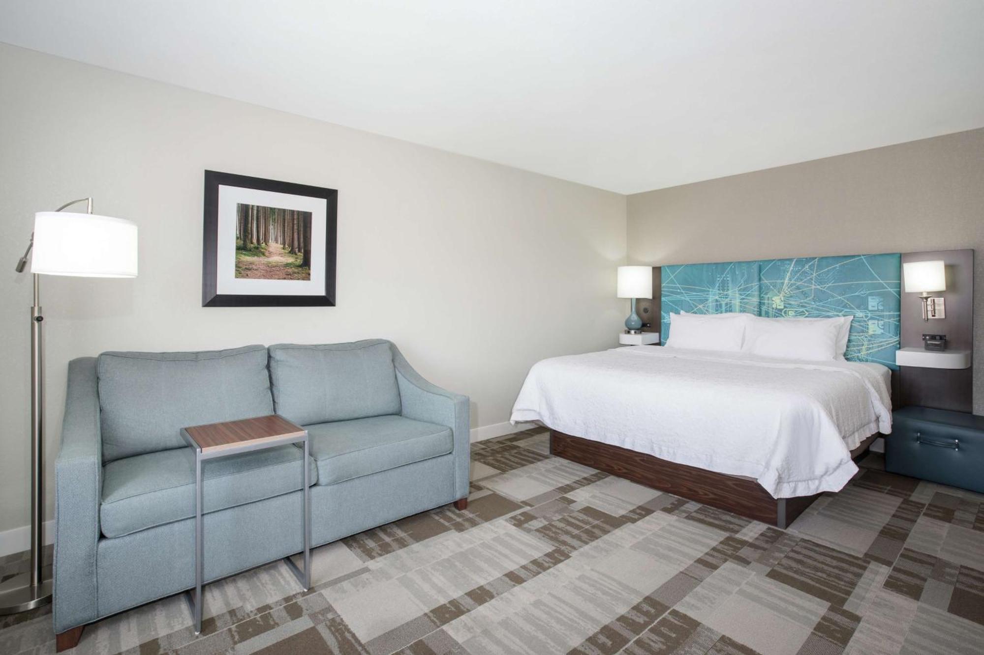 Hampton Inn Bellevue Exterior photo